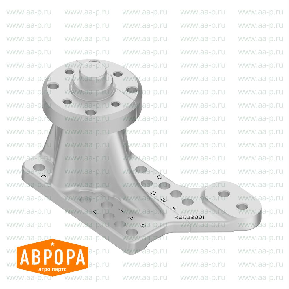 RE539881 ПРИВОД  ВЕНТ.  НА  ДВИГАТ.